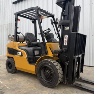 Grua-Horquilla-Caterpillar-GP25NM